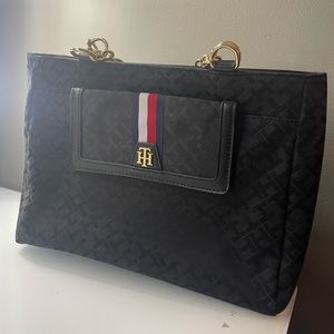 Tommy Hilfiger purse